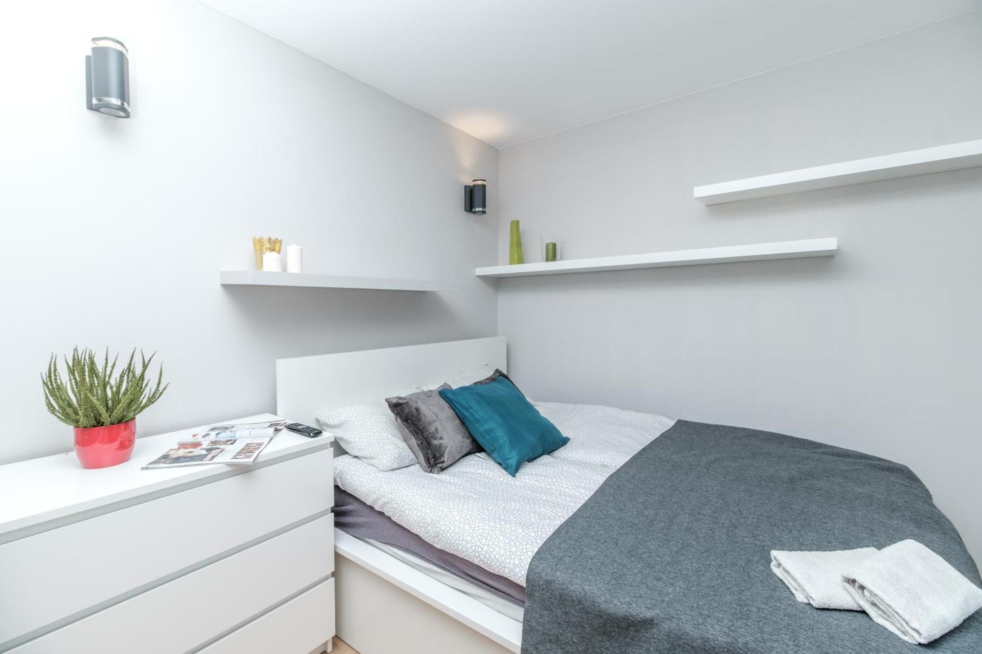Warsaw Inside Solec III Apartment Exterior photo