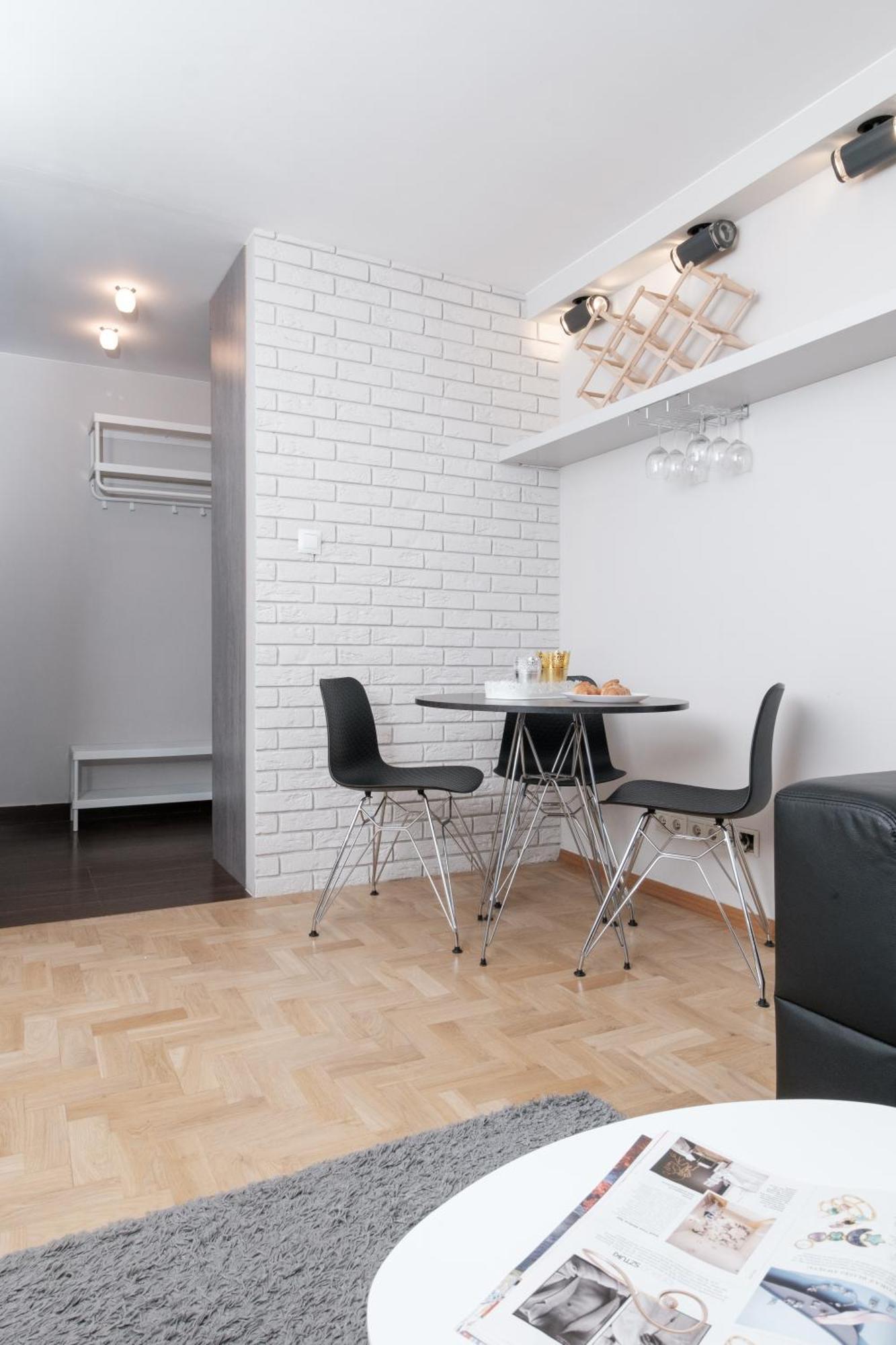 Warsaw Inside Solec III Apartment Exterior photo